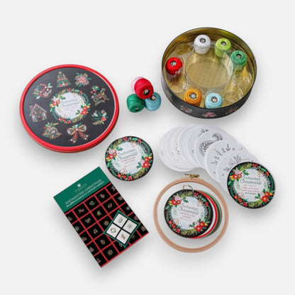 Enchanted Christmas Stickerei-Set – Hochwertiges Weihnachts-Stickset mit Garn, Vorlagen und Holzrahmen