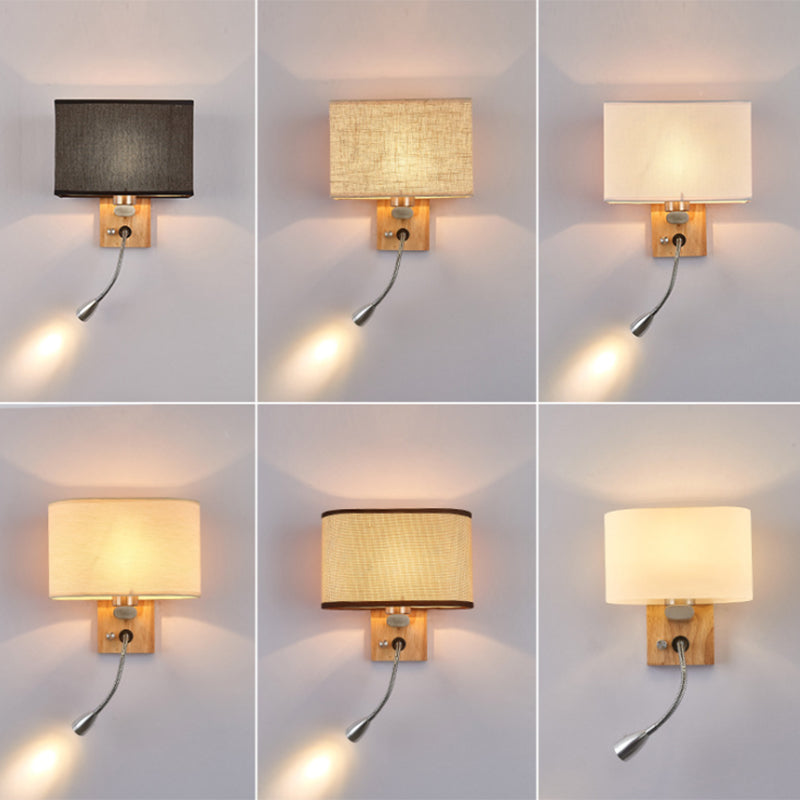 Wandleuchte mit LED-Leselicht und Stoffschirm