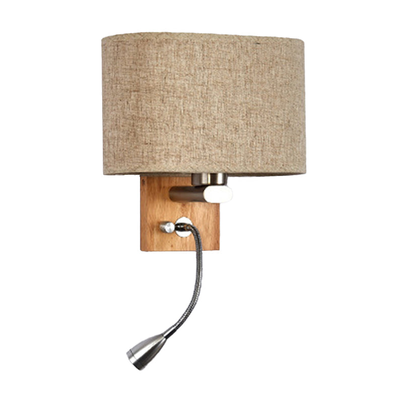 Wandleuchte mit LED-Leselicht und Stoffschirm