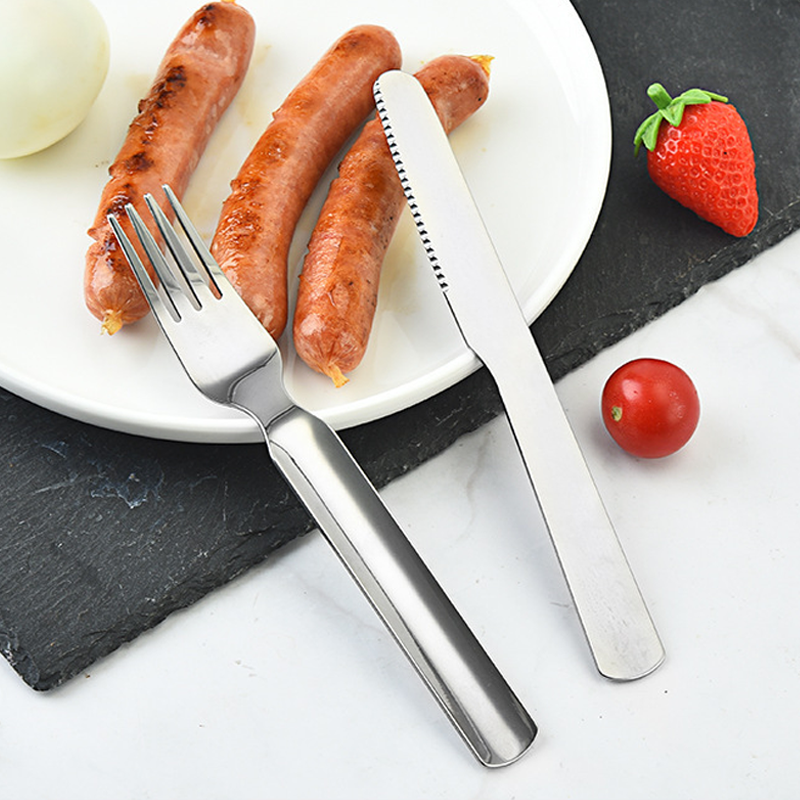 Klappbares Besteck-Set 4-in-1 mit Flaschenöffner