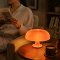 Pilz-Tischleuchte, dimmbar mit drei Lichtfarben, USB, Retro-Design