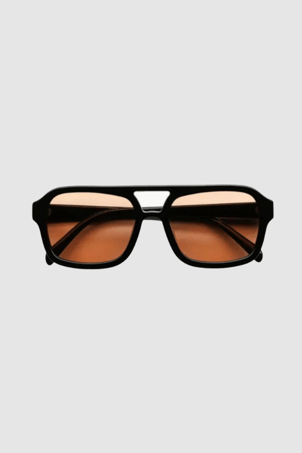 Sonnenbrille mit UV-Schutz – Quadratisches Gestell aus Kunststoff