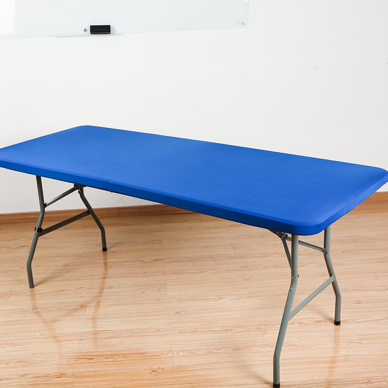 Elastische Tischdecke mit Spannrand für rechteckige Tische