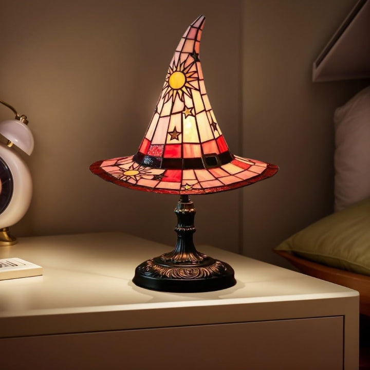 Hexenhut-Tischlampe aus Buntglas
