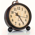Vintage Wecker mit leisem Quarzwerk und Kupferdetails