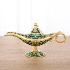 Aladdin Wunderlampe mit orientalischen Verzierungen