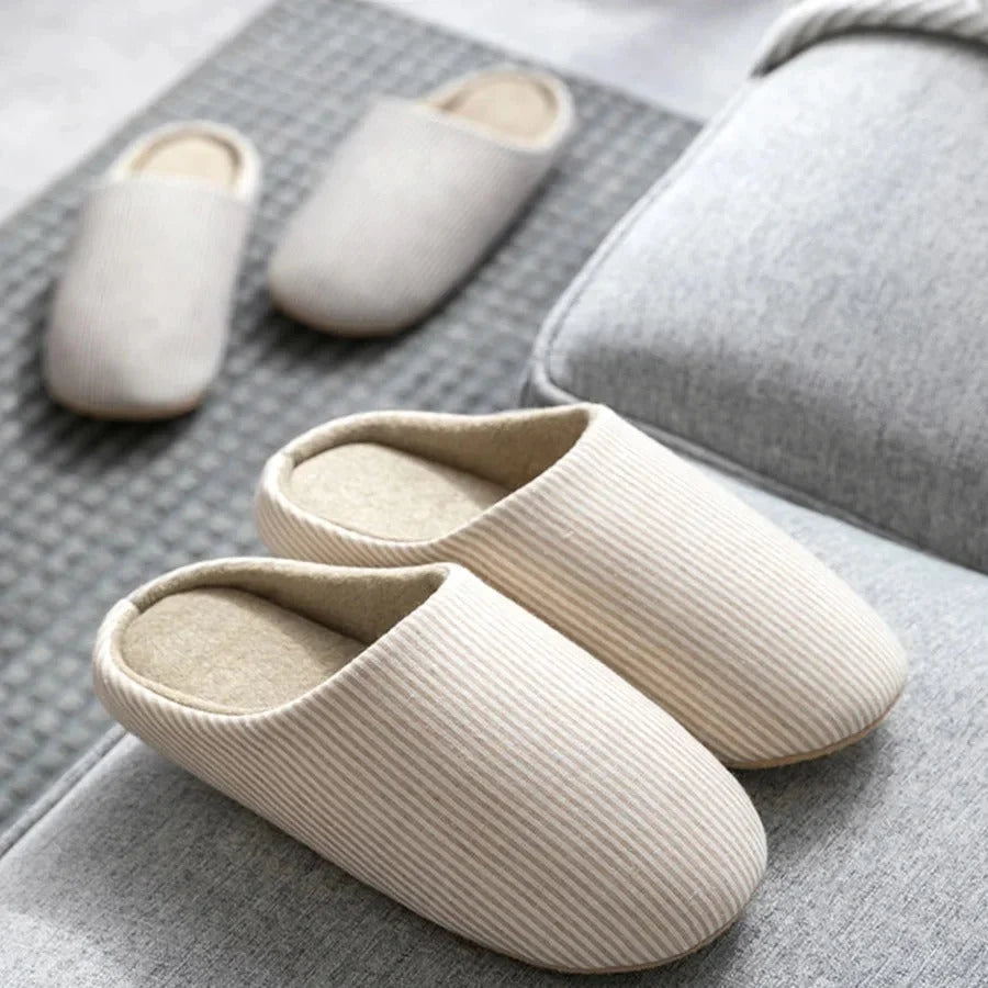 Winterpantoffeln für Damen mit offener Ferse, flauschig und rutschhemmende Sohle fürs Haus
