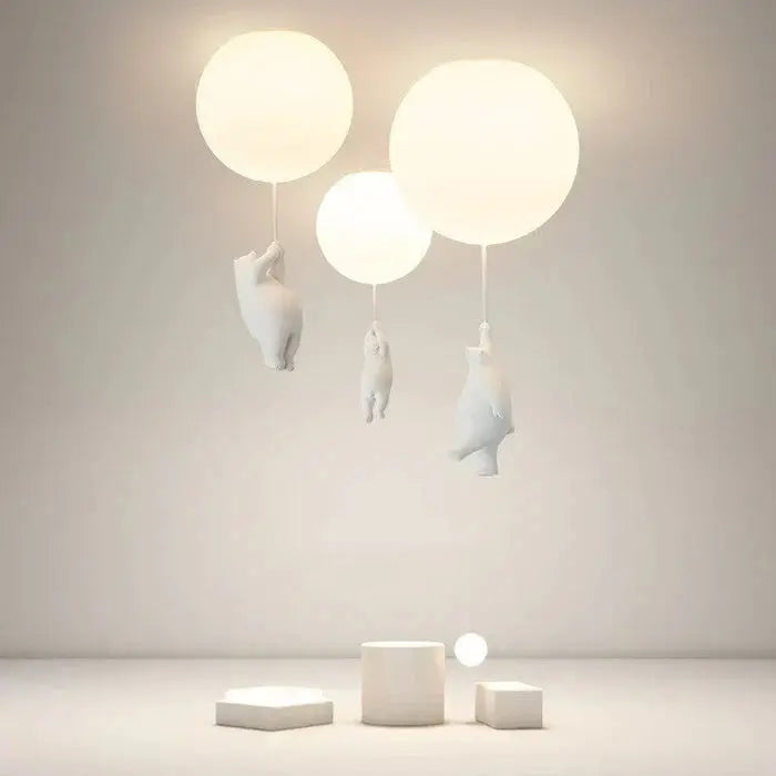Bären-Deckenleuchte mit Mattglas-Ballon