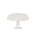 Tischlampe aus Kunststoff im Bauhaus-Stil