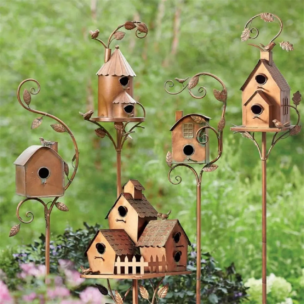 Vogelhaus-Gartenstab aus Metall im Vintage-Stil