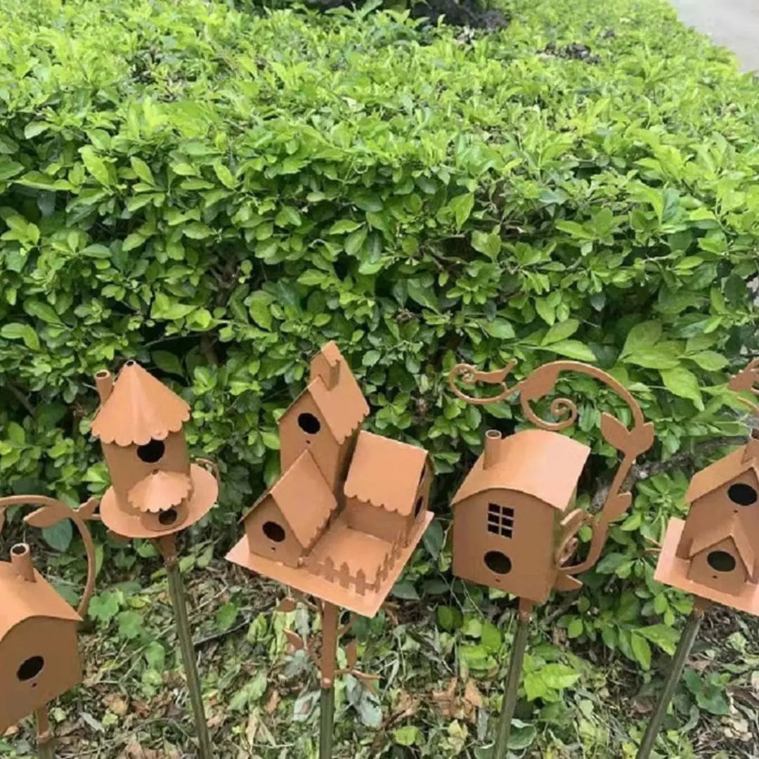 Vogelhaus-Gartenstab aus Metall im Vintage-Stil