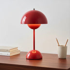 Dimmbare Tischleuchte im skandinavischen Design