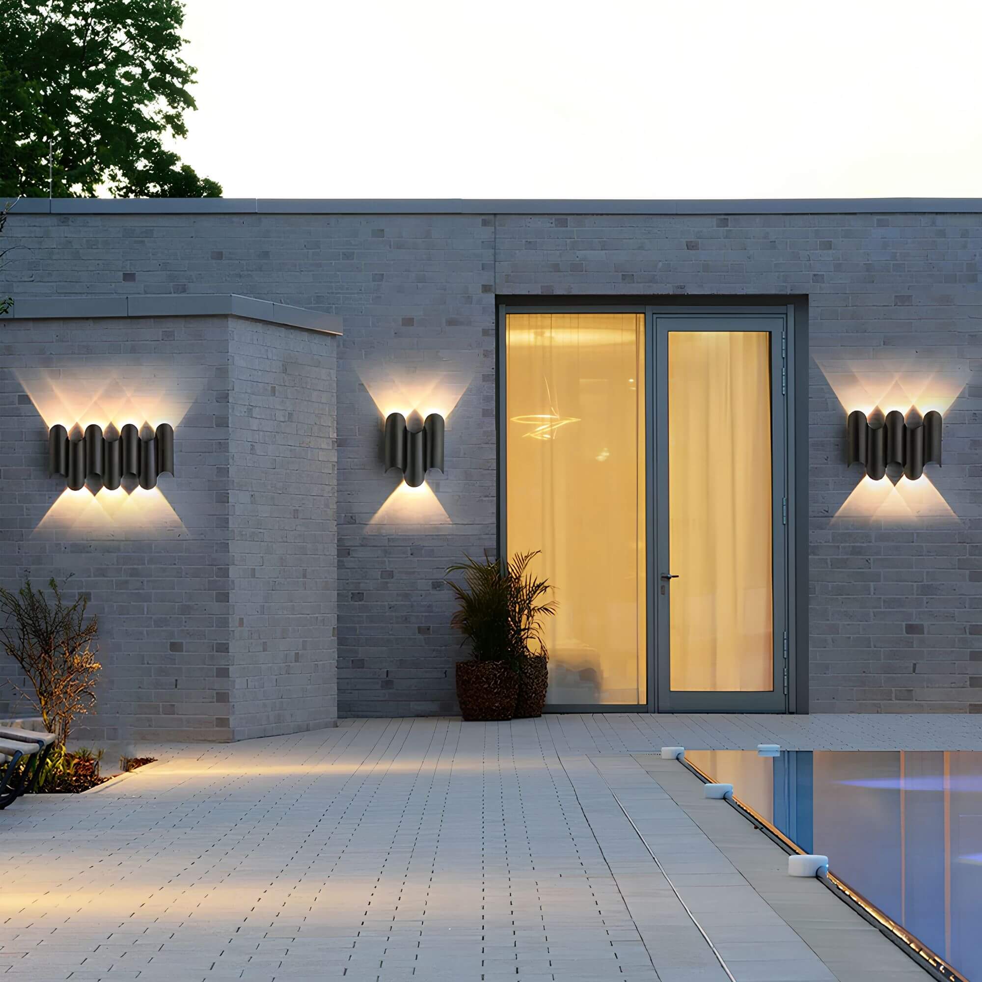 Aluminium Wandleuchte mit LED-Lichtakzent