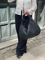 Geflochtene Leder-Hobo-Bag – Leicht und Alltagstauglich