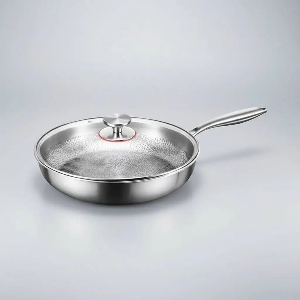 Titanbeschichtete Bratpfanne mit gehämmerter Oberfläche