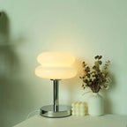 Glas-Tischlampe mit farbigem Lampenschirm