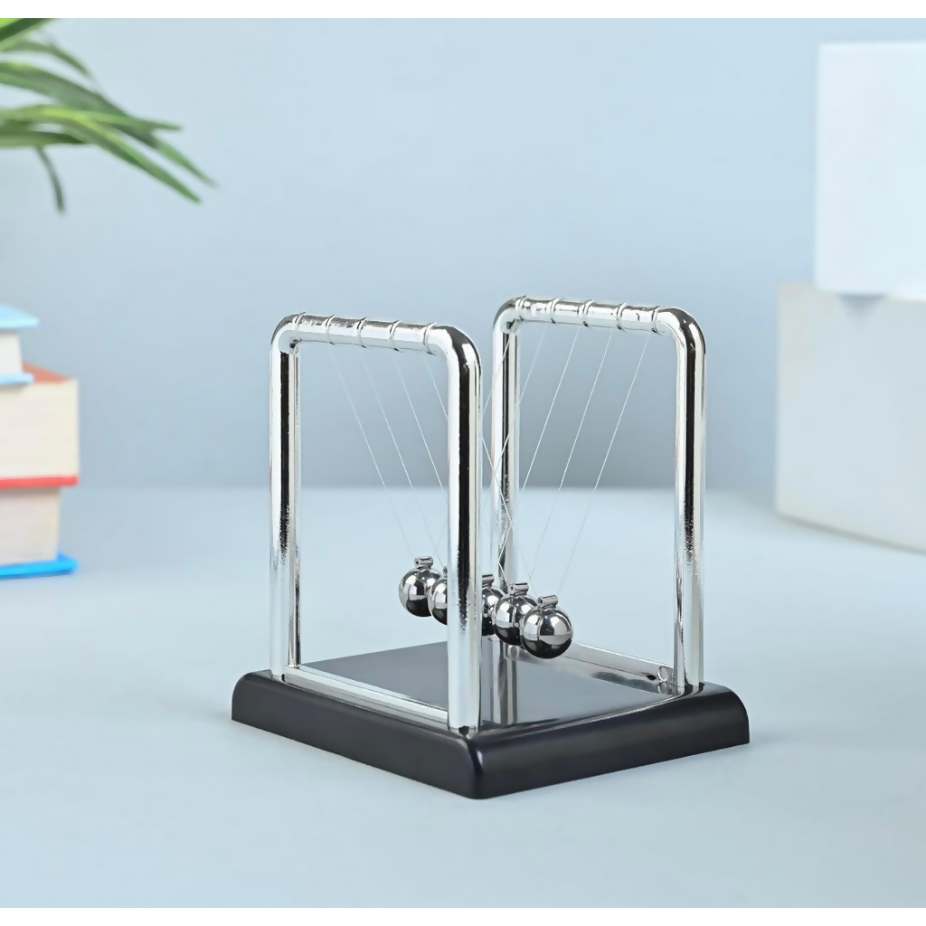 Newton Pendel Schreibtisch-Spielzeug mit Metallkugeln