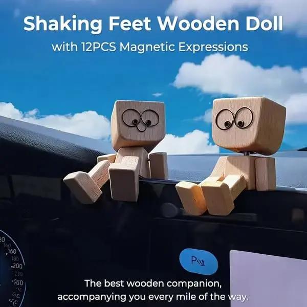 Handgemachte Holzfigur — Wippender Begleiter für fröhliche Autofahrten