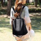 Diebstahlsicherer Rucksack aus Kunstleder – Wandelbar zur Schultertasche
