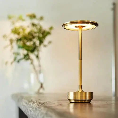 Kabellose LED-Tischleuchte mit Dimmer aus Edelstahl