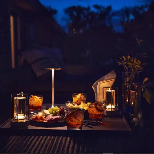 Kabellose LED-Tischleuchte mit Dimmer aus Edelstahl