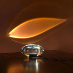 Kristall-Tischleuchte mit LED-Lichtbogen