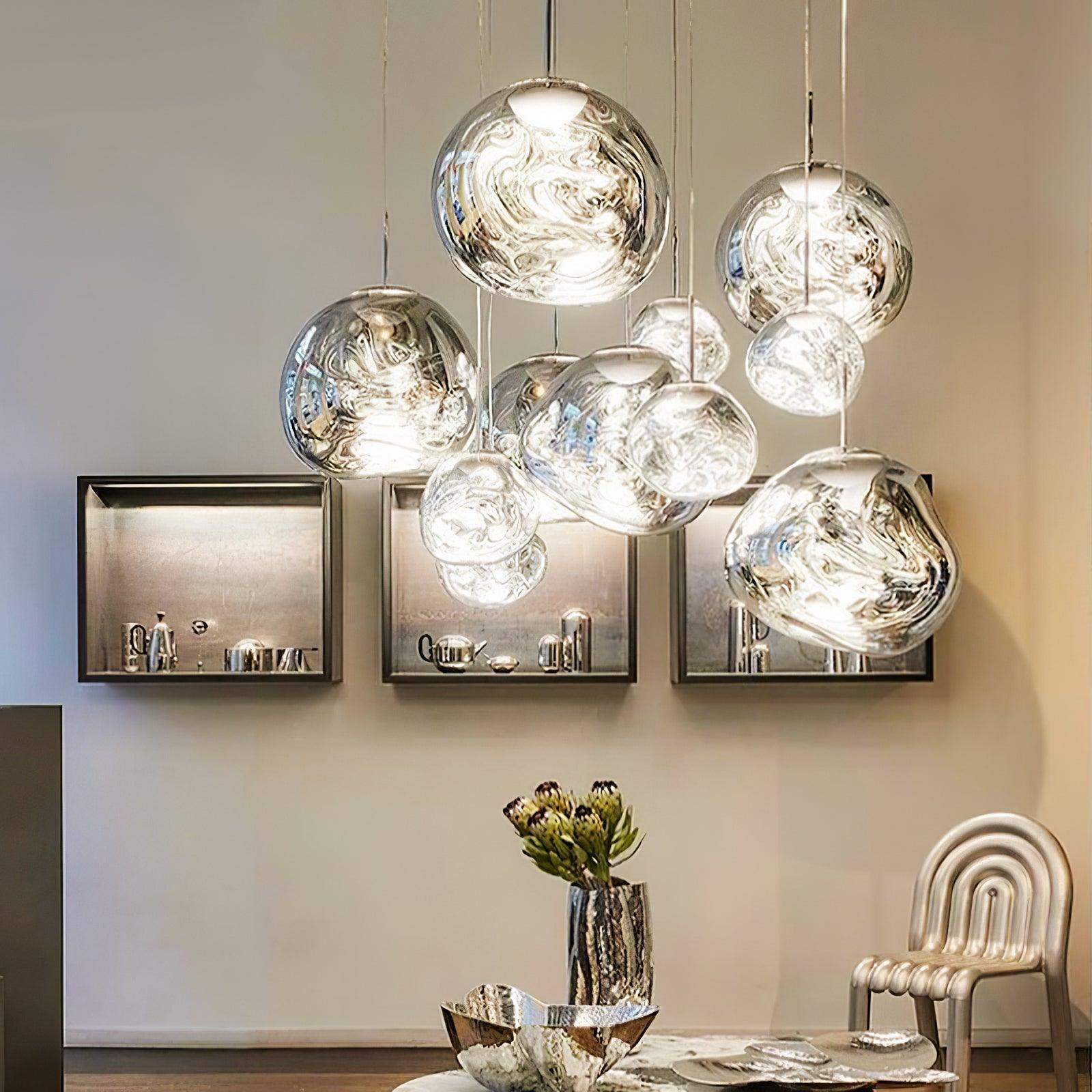 Pendelleuchte mit Lava-Glasschirm