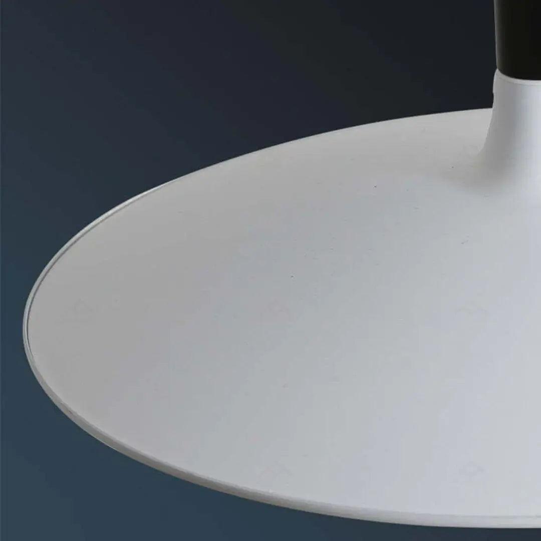 Minimalistische LED-Hängeleuchte aus Metall – Höhenverstellbar