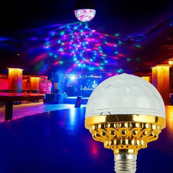 RGB Strobe LED Rotierende Glühbirne – Erschaffen Sie eine Partyatmosphäre mit bunten Lichtern!
