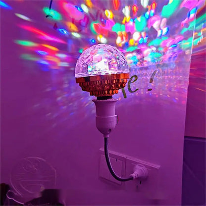 RGB Strobe LED Rotierende Glühbirne – Erschaffen Sie eine Partyatmosphäre mit bunten Lichtern!