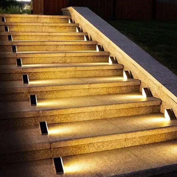 Solar-Treppenleuchten für Außen – Warmweißes LED-Licht