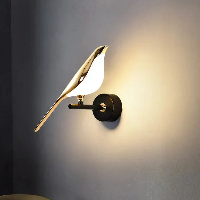 Vogel-Tischleuchte aus Eisen mit Goldakzent