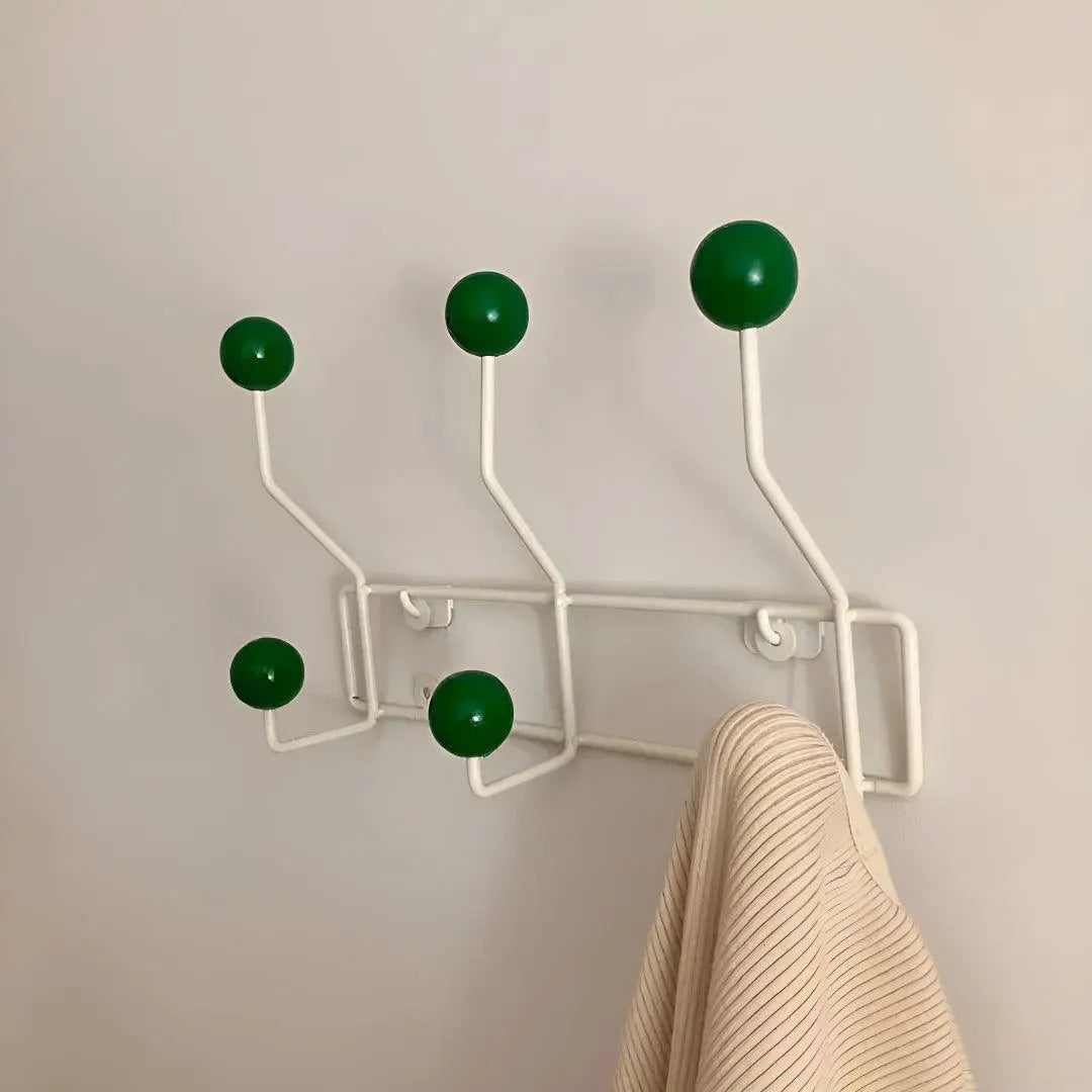 Gusseisen Garderobe im Mid-Century-Stil