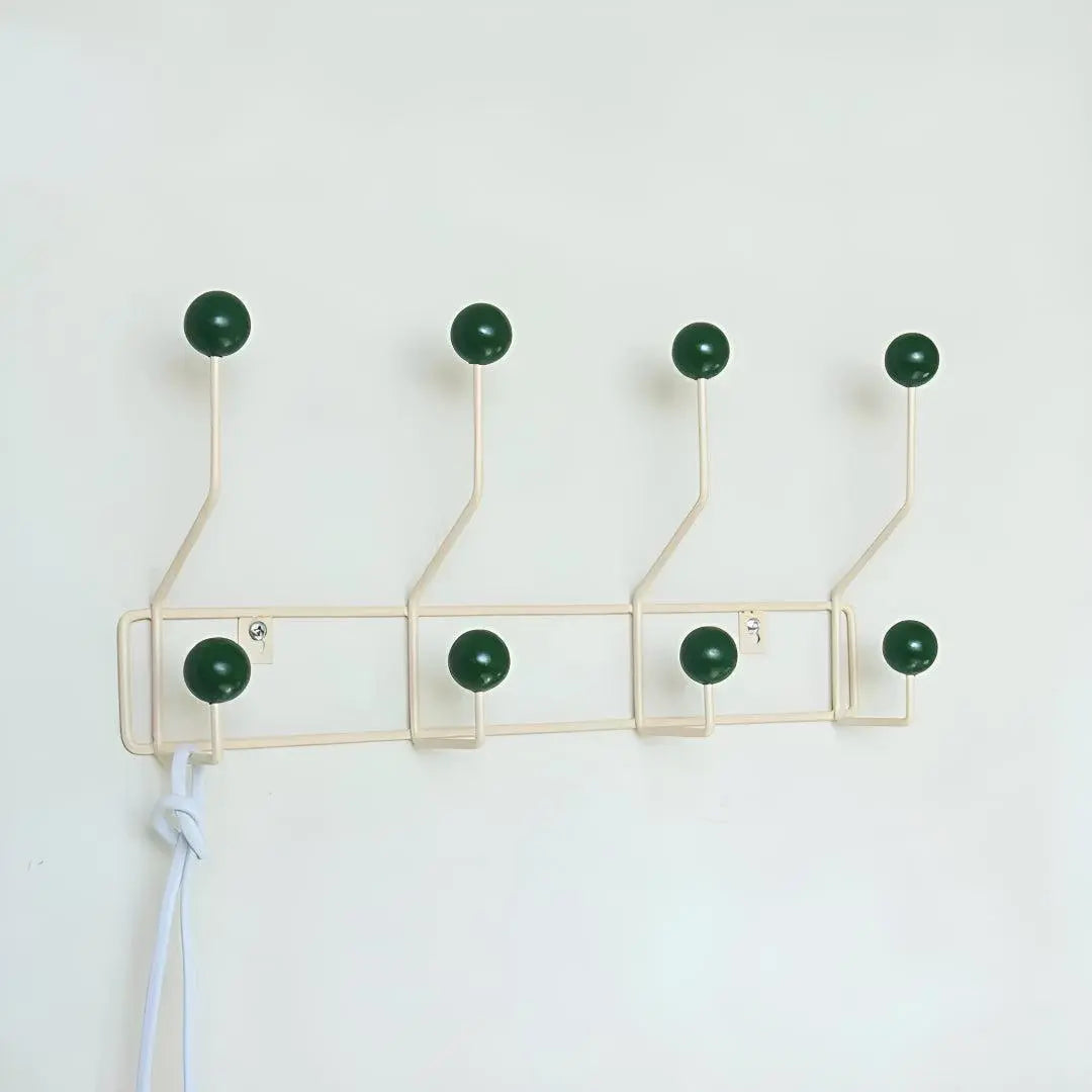 Gusseisen Garderobe im Mid-Century-Stil