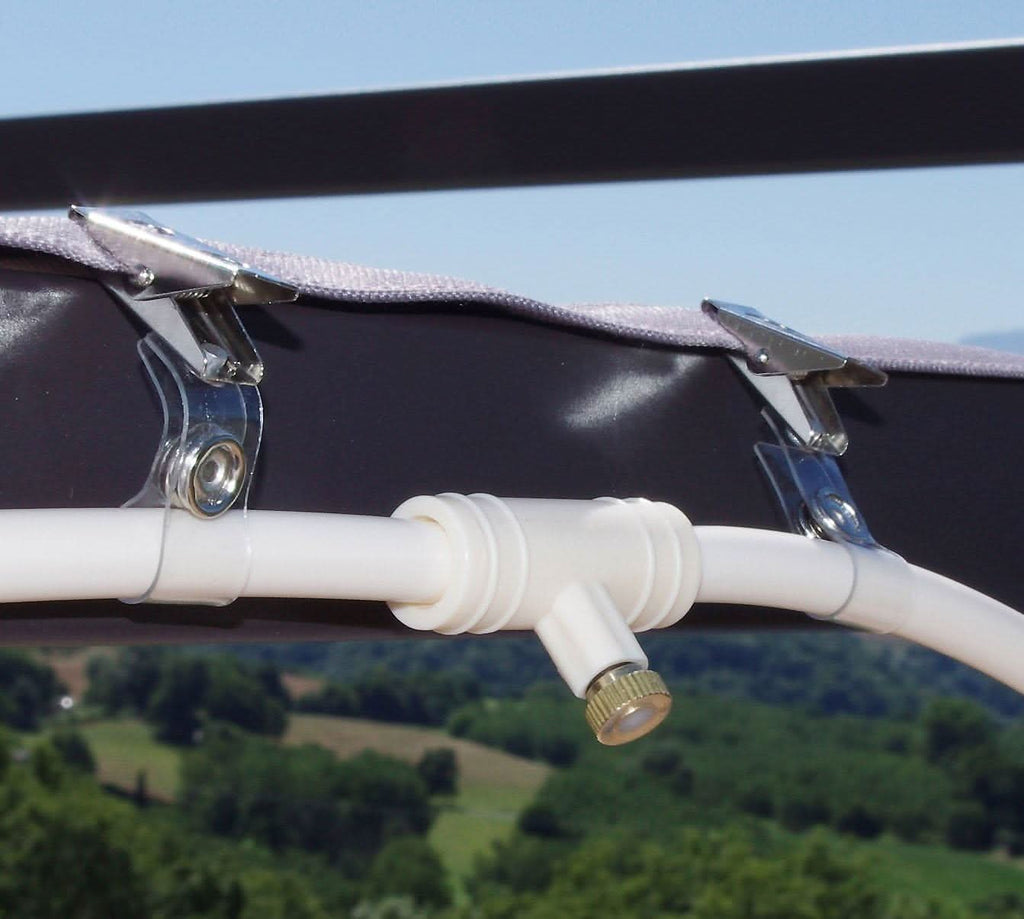 Trampolin Sprinkler System mit verstellbaren Düsen