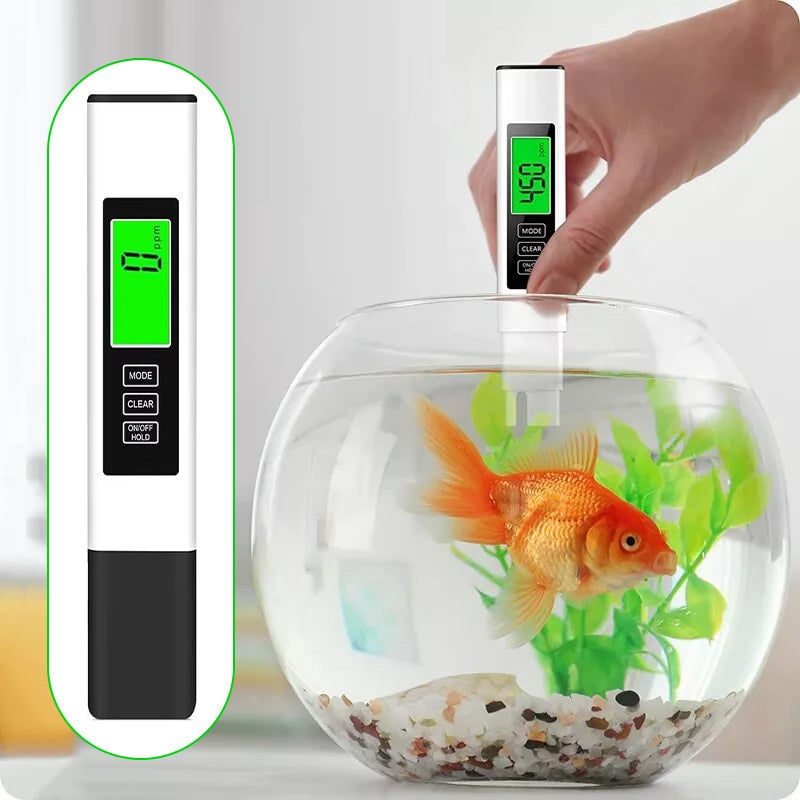 Wasserqualitätstester 4-in-1 mit Titan-Sonde