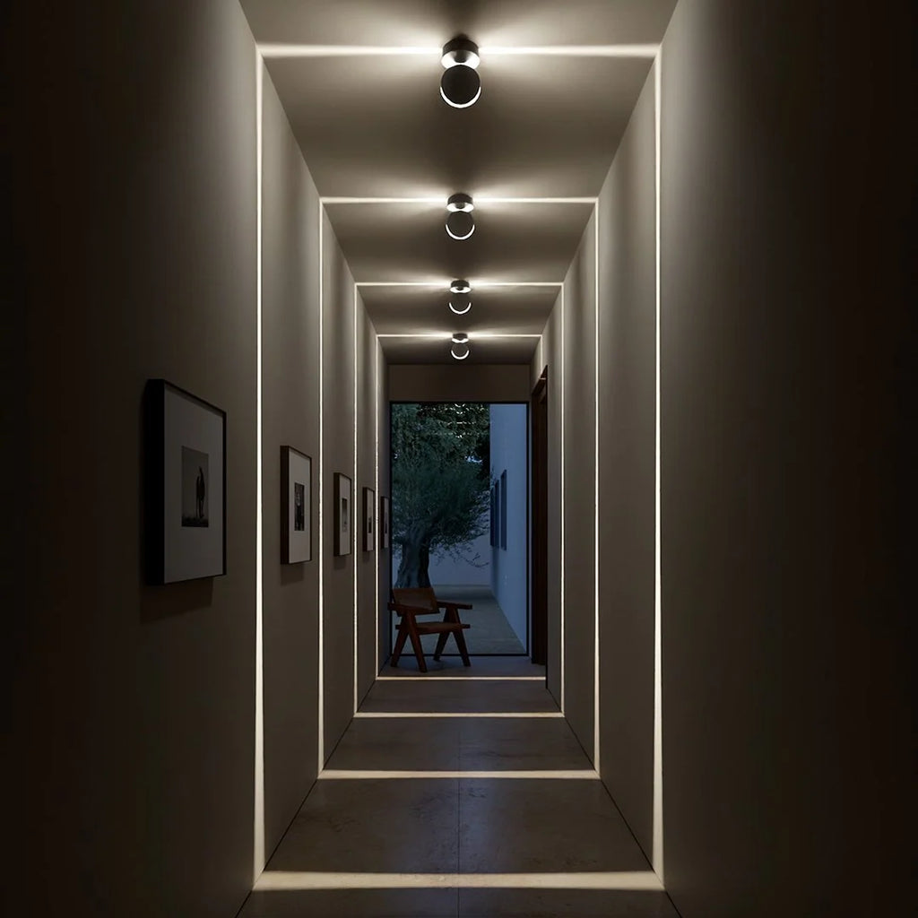 LED-Wandleuchte mit 360° drehbarem Licht und beidseitigem quadratischem Lichteffekt, wasserabweisend