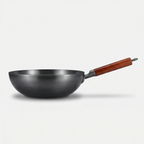 Edelstahl-Wok mit Holzgriff