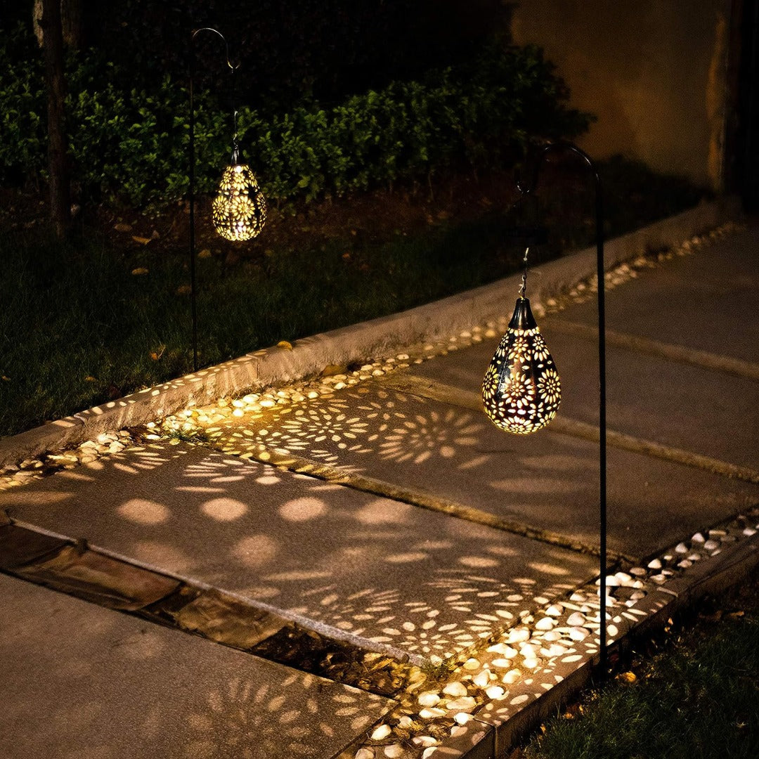 Solar-Gartenlaterne mit Schattenmustern – Tropfenform