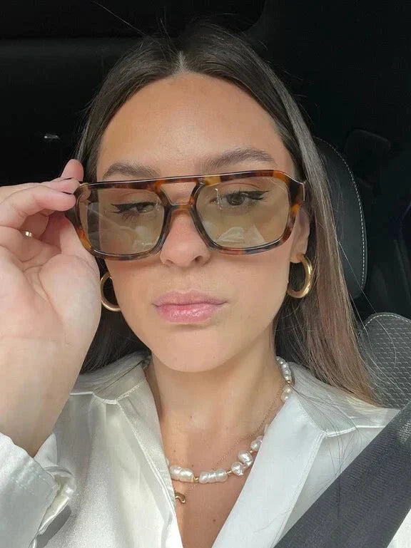 Sonnenbrille mit UV-Schutz – Quadratisches Gestell aus Kunststoff