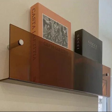 Zeitschriftenregal für die Wand aus Acryl